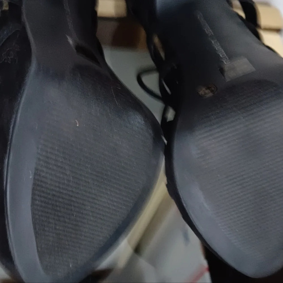 Chinese Laundry Strappy Heel Black - Picture 10 of 10